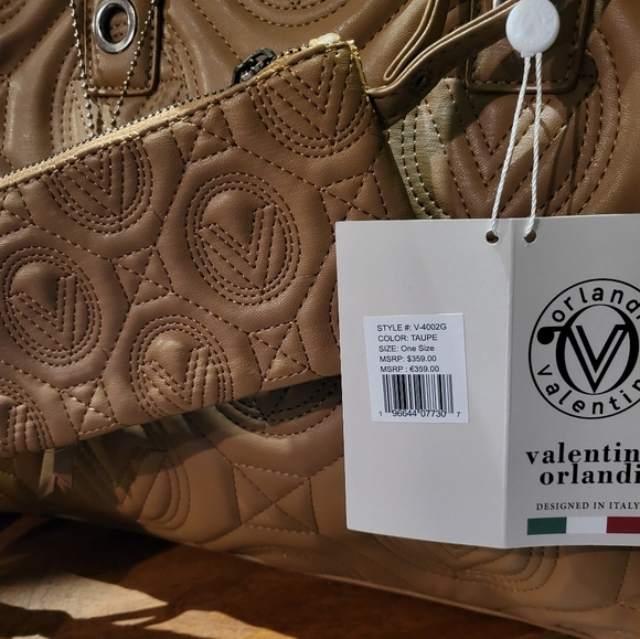 VALENTINO ORLANDI Extra Large Quilted Tote NWT - Picture 6 of 13